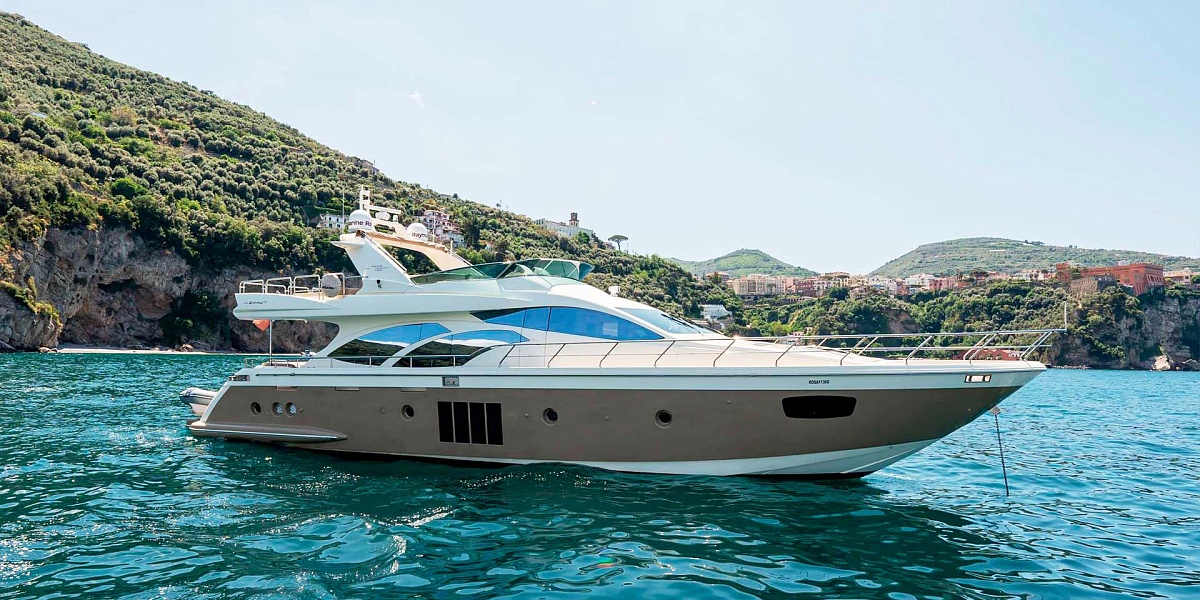 Аренда яхты Azimut 78 FOREVER ROSANNA на Лазурном берегу, Франция